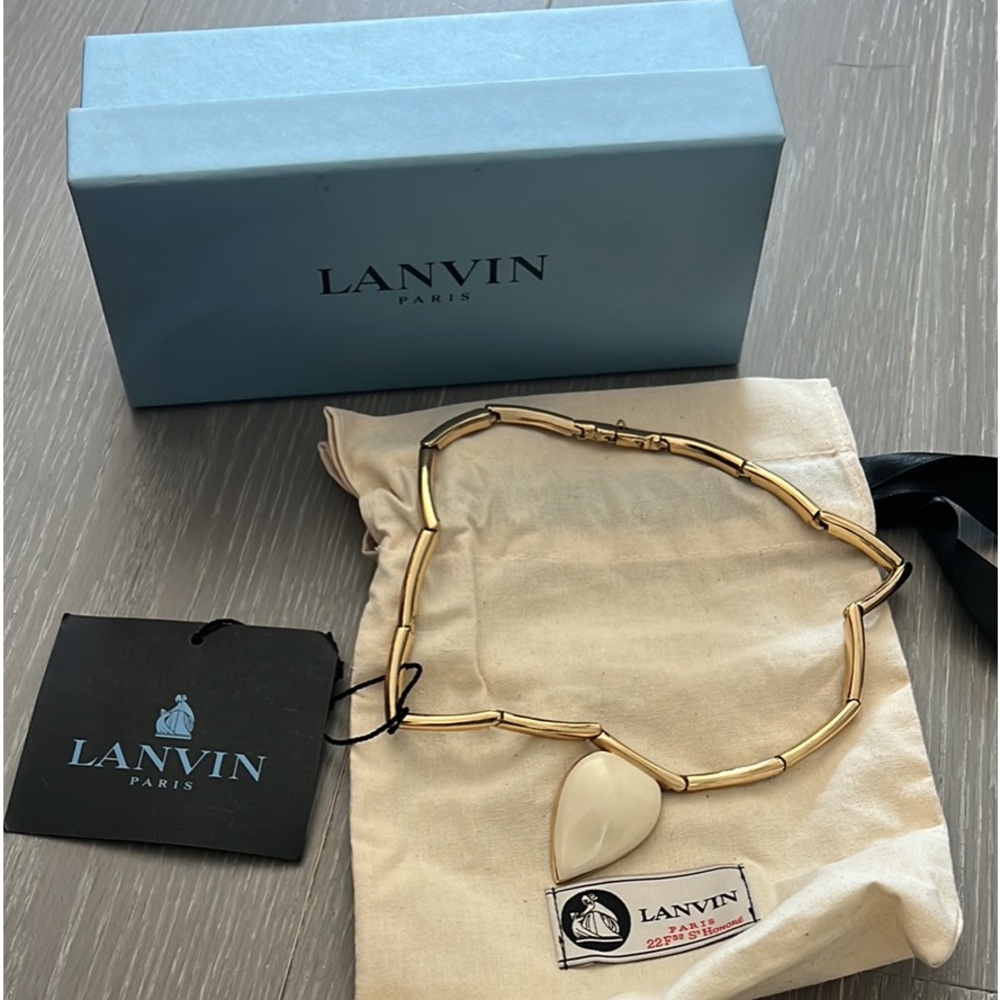 Lavin necklace